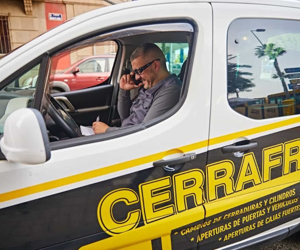 cerrajero cerca de mi